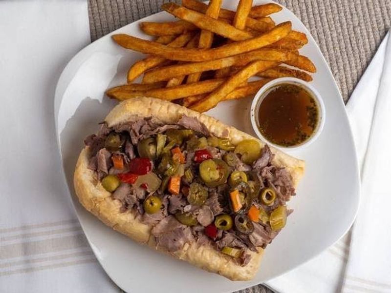 Italian Beef Sandwich - The Dish That Earns the Most Loyalty Italian Beef Sandwich - The Dish That Earns the Most Loyalty