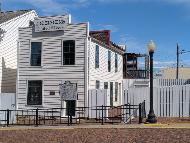 J.M. Clemens Justice of the Peace Office, Hannibal, Missouri J.M. Clemens Justice of the Peace Office, Hannibal, Missouri