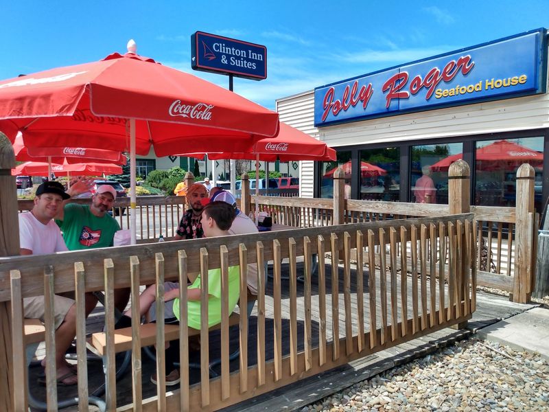 Jolly Roger Seafood House, Port Clinton Jolly Roger Seafood House, Port Clinton