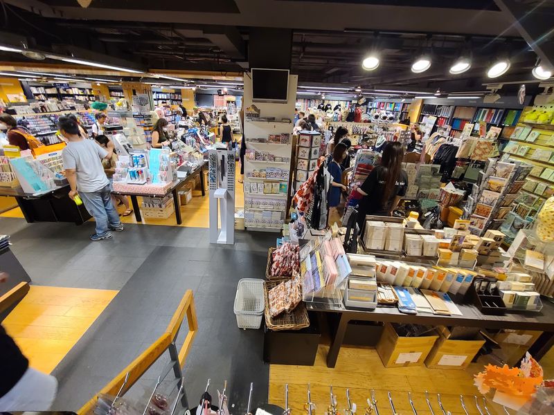 Kinokuniya New York Kinokuniya New York