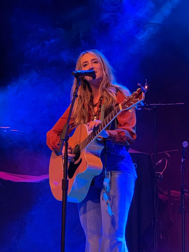 Lainey Wilson Lainey Wilson