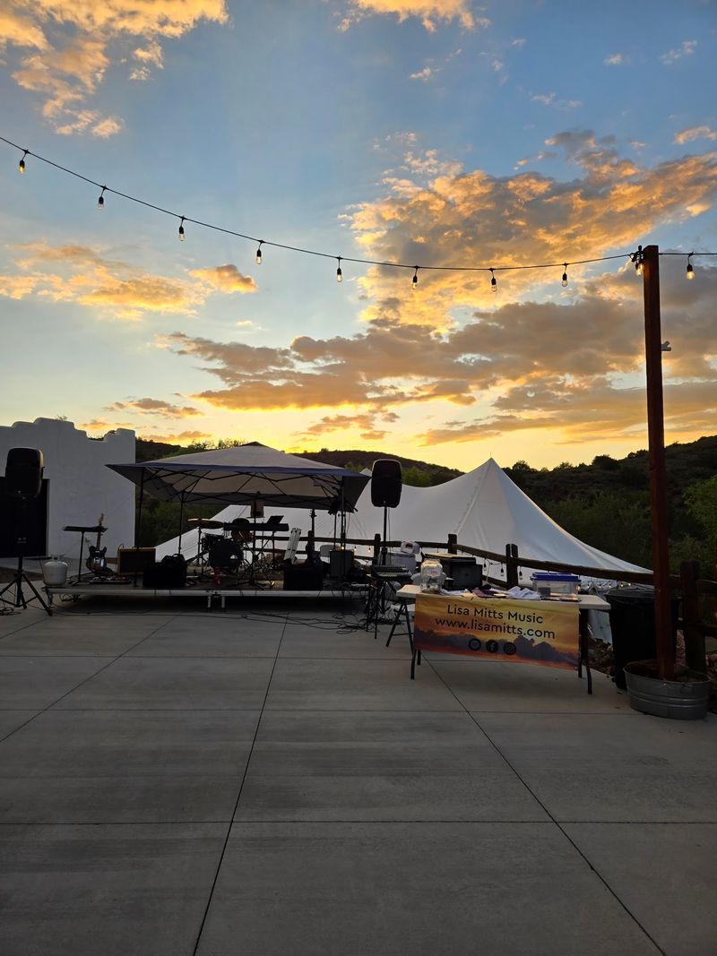 Live Music Under the Open Sky Live Music Under the Open Sky