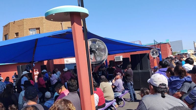 Live Music and a Family Vibe Live Music and a Family Vibe