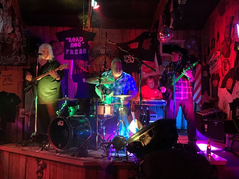 Live Music and the Weekend Energy