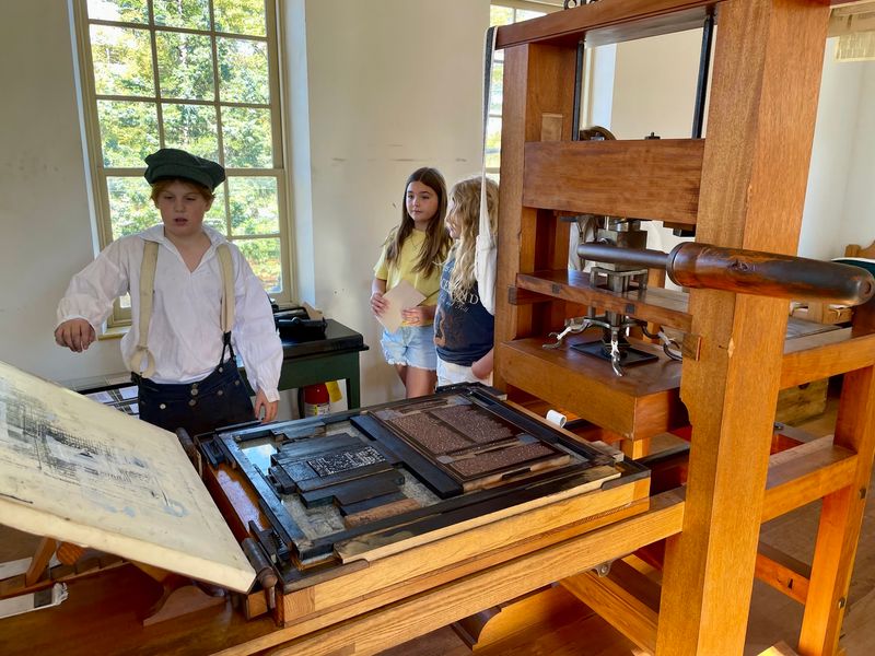 Living Crafts That Make History Move Living Crafts That Make History Move