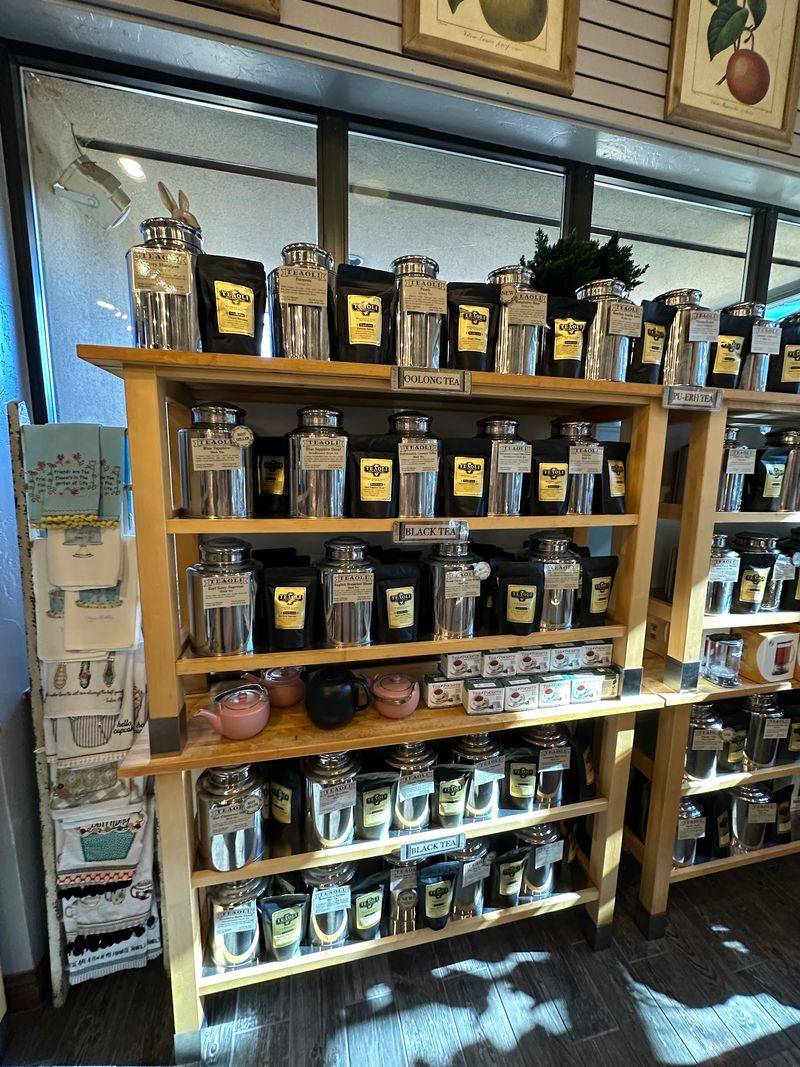 Loose-Leaf Tea Selection Worth Exploring