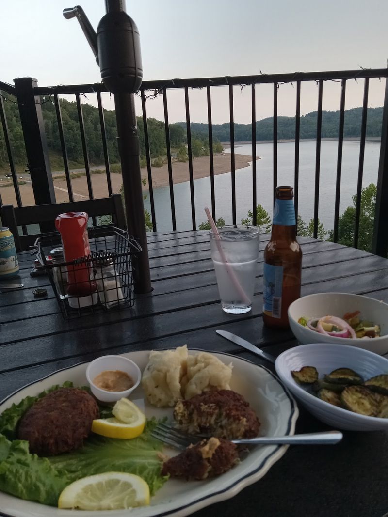 Lunch and Dinner Favorites That Earn Return Visits