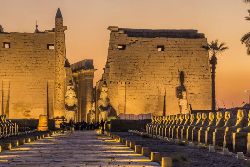 Luxor and Ancient Thebes, Egypt Luxor and Ancient Thebes, Egypt