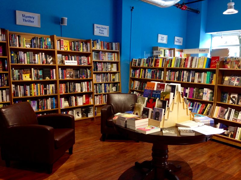 Main Point Books, Wayne, Pennsylvania Main Point Books, Wayne, Pennsylvania