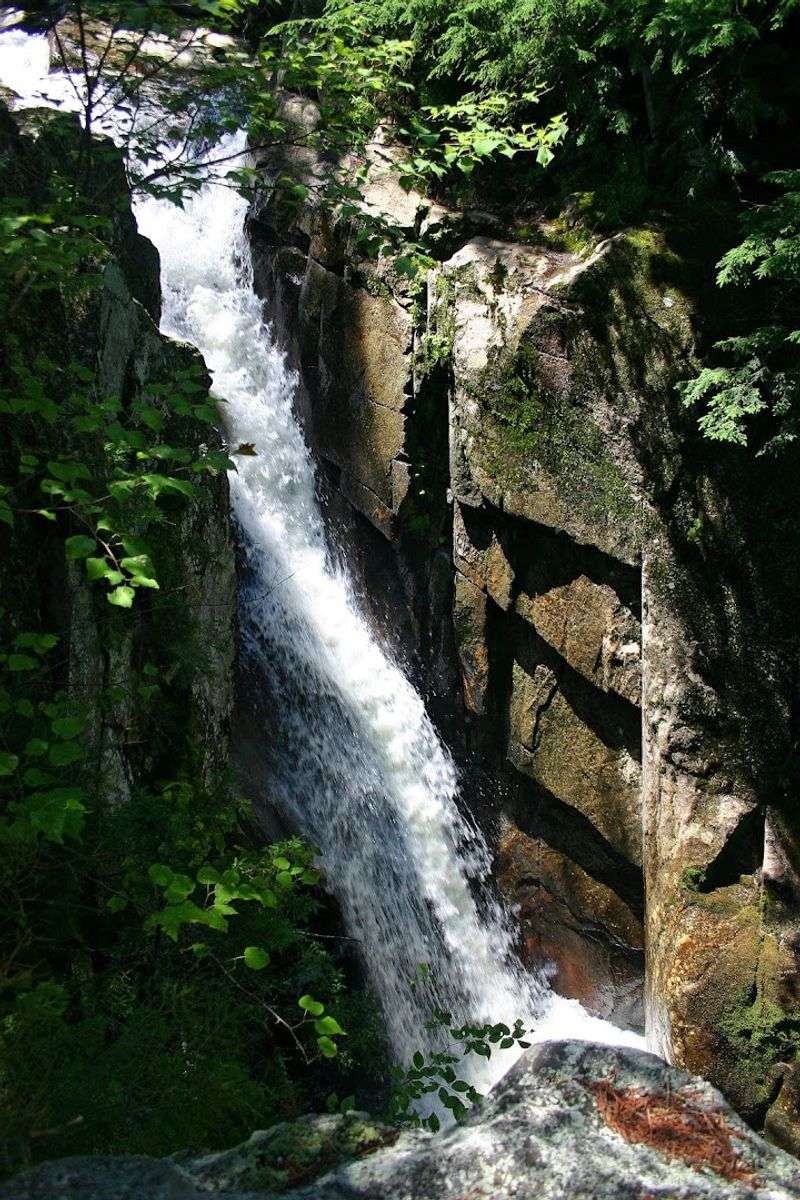 March Cataract Falls, Williamstown March Cataract Falls, Williamstown