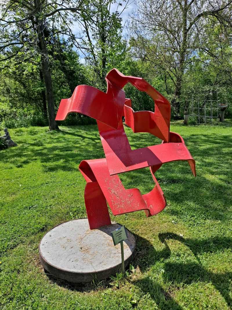Metal Sculptures and the Bent Steel Phase Metal Sculptures and the Bent Steel Phase