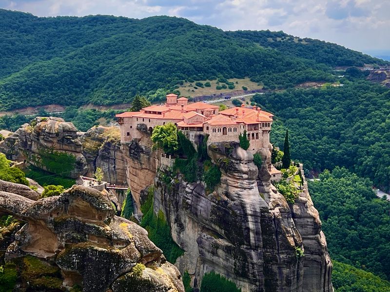 Meteora Monasteries, Greece Meteora Monasteries, Greece