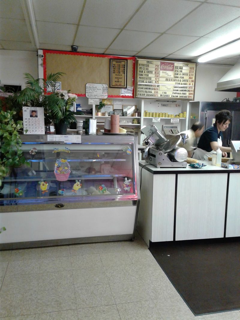 Mike & Emma's Sandwich Shop, Folsom, Pennsylvania Mike & Emma's Sandwich Shop, Folsom, Pennsylvania