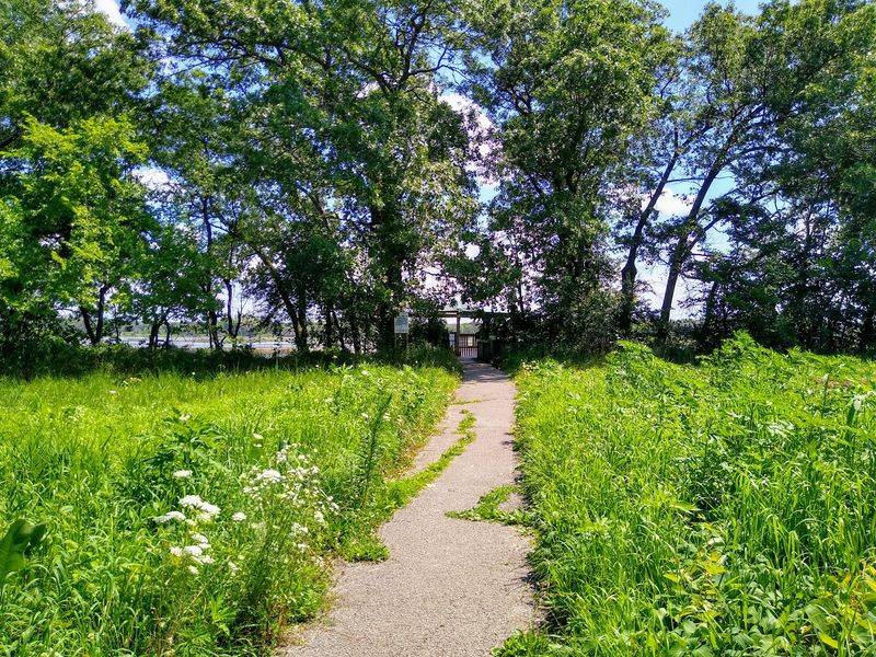 Miles of Trails Through Diverse Habitats Miles of Trails Through Diverse Habitats