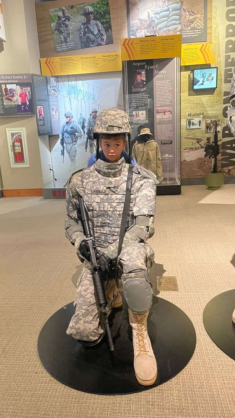 Modern Wars on Display: Afghanistan, Iraq, and the Army Reserve Modern Wars on Display: Afghanistan, Iraq, and the Army Reserve