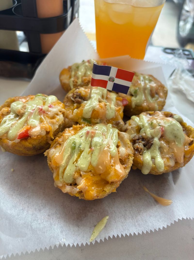 Mofonguitos With Sausage and Why They Are Worth Ordering