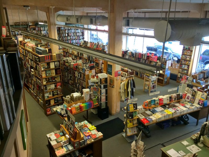 More Than 100,000 Books Under One Roof More Than 100,000 Books Under One Roof