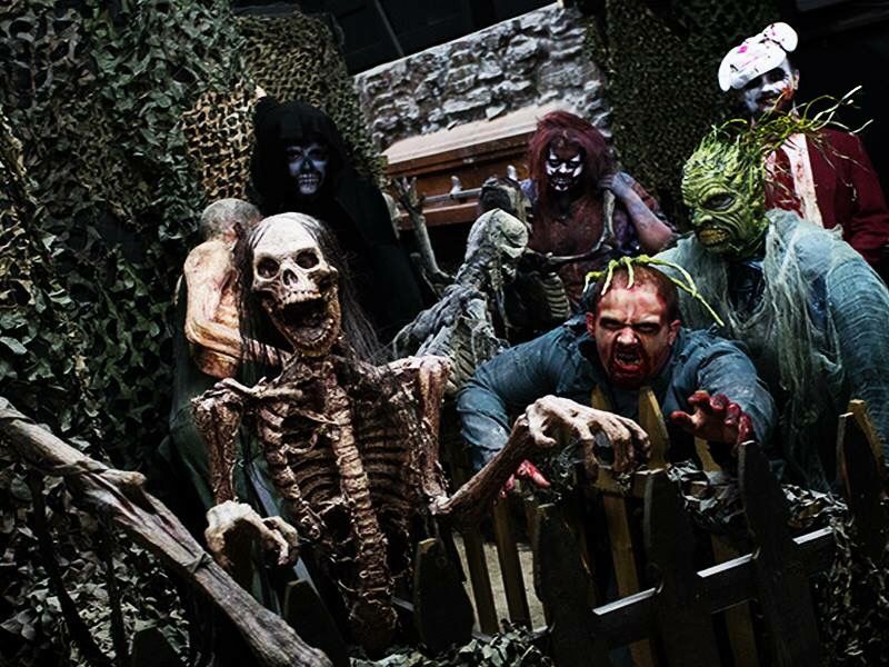 Multiple Haunted Houses, One Wild Night Multiple Haunted Houses, One Wild Night