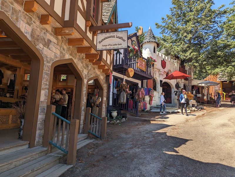 Nearly 100 Unique Shops Worth Exploring Nearly 100 Unique Shops Worth Exploring