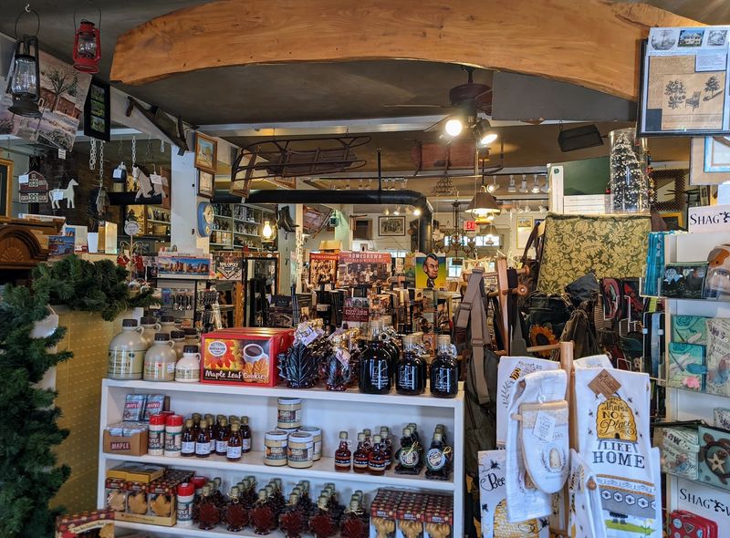 New England Products and Country Gifts New England Products and Country Gifts