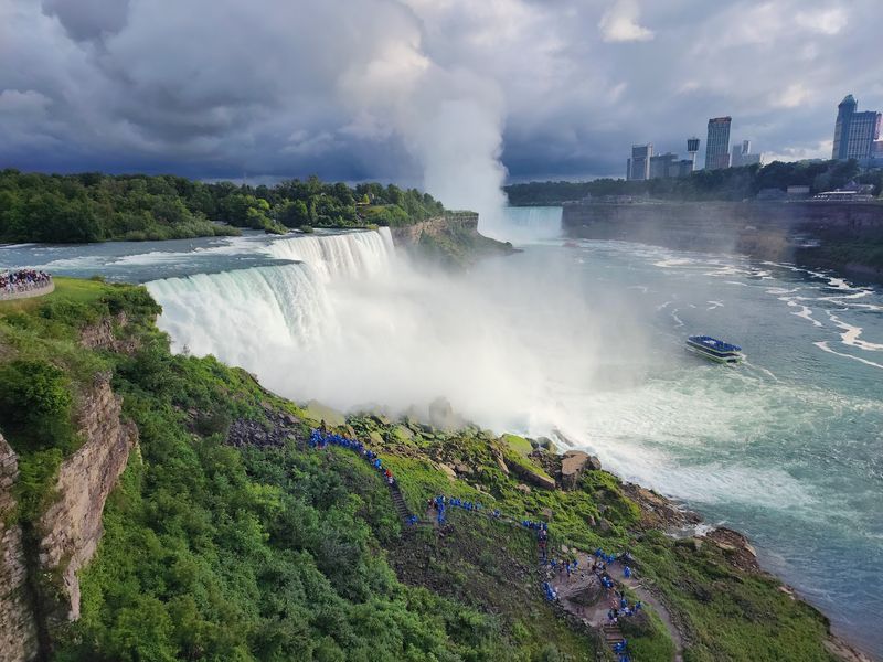 Niagara Falls State Park, Niagara Falls, New York Niagara Falls State Park, Niagara Falls, New York