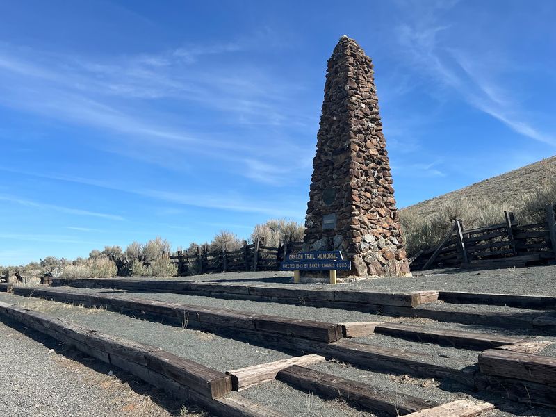Oregon Trail Centennial Obelisk, Baker City Oregon Trail Centennial Obelisk, Baker City