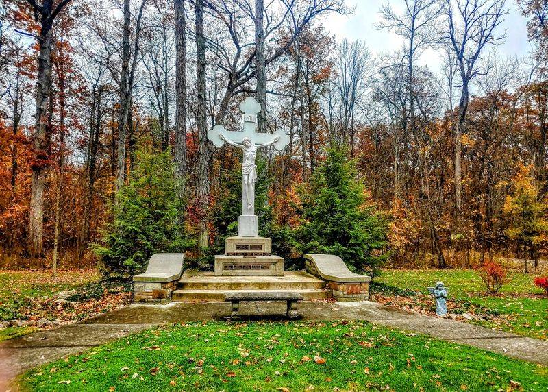 Over 100 Acres of Grounds Worth Exploring Slowly