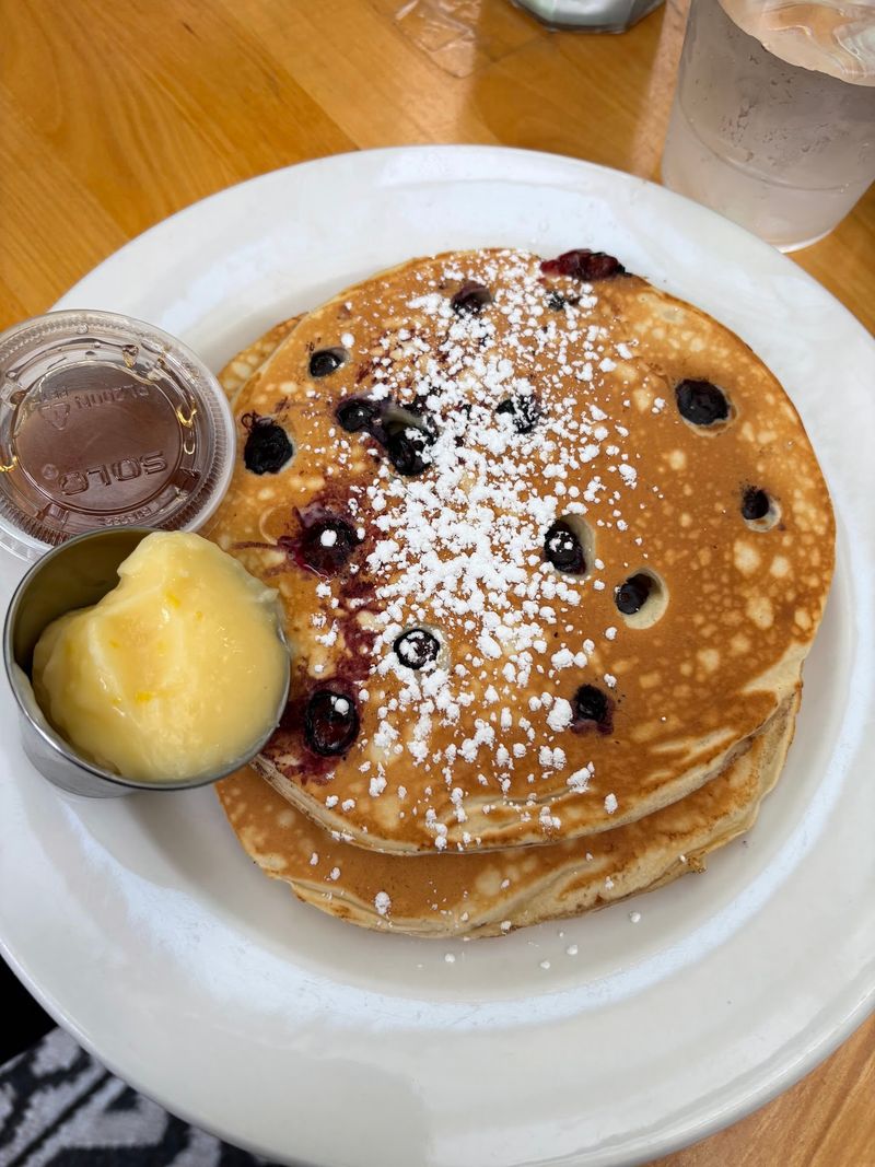 Pancakes Worth Setting an Alarm For