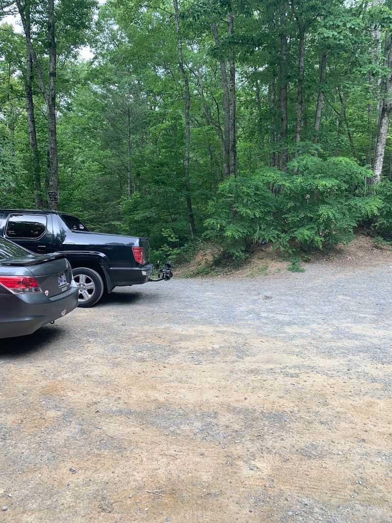 Parking, Hours, and Finding the Trailhead