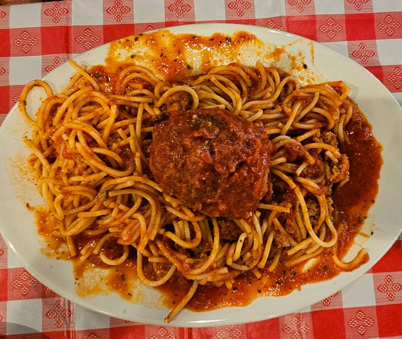 Pasta Dishes That Earn Their Generous Reputation Pasta Dishes That Earn Their Generous Reputation