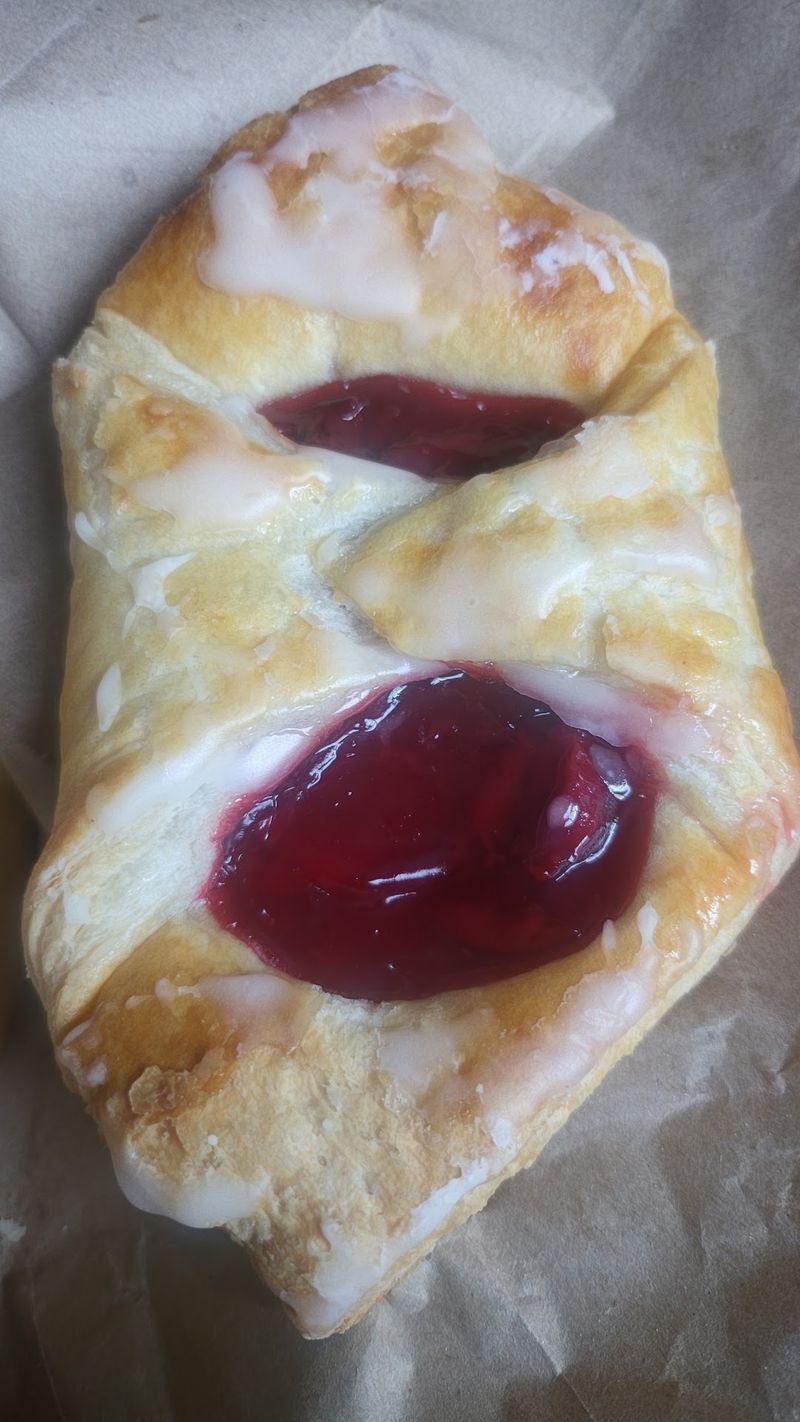 Pastries That Disappear Before Noon Pastries That Disappear Before Noon