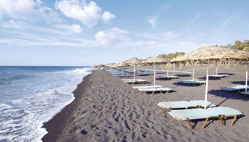 Perissa Beach, Santorini Perissa Beach, Santorini