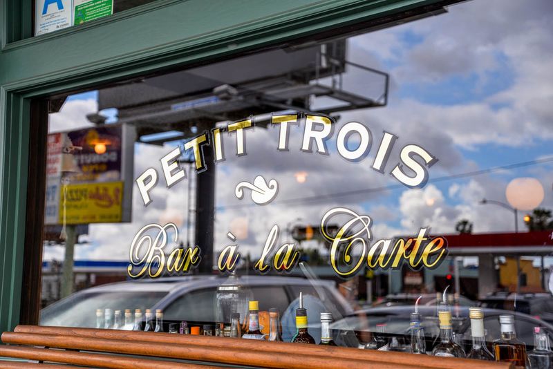 Petit Trois Petit Trois