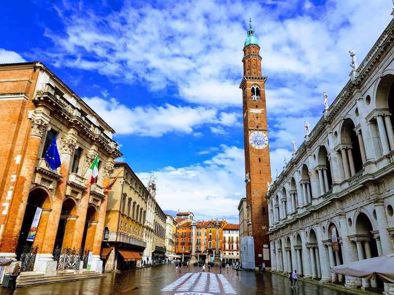 Piazza dei Signori, Vicenza, Italy Piazza dei Signori, Vicenza, Italy