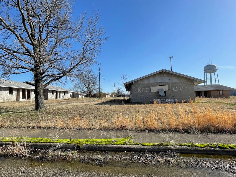 Picher, Oklahoma: A Ghost Town With Walls Still Standing Picher, Oklahoma: A Ghost Town With Walls Still Standing