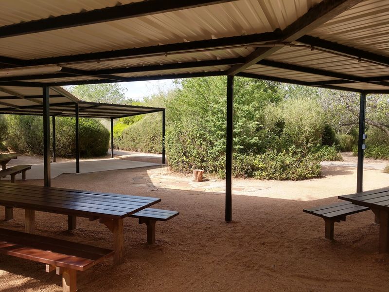 Picnic Areas That Invite You to Stay Longer Picnic Areas That Invite You to Stay Longer
