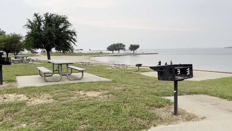 Picnic Tables, Grills, and Easy Barbecue Days Picnic Tables, Grills, and Easy Barbecue Days