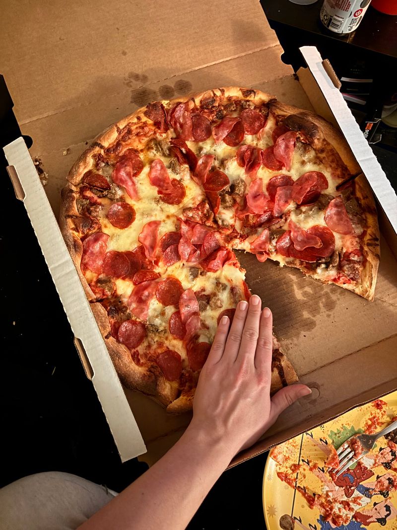 Pizza Slices That Refuse to Be Ordinary