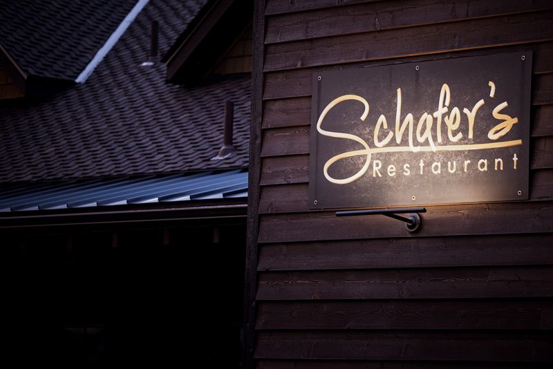 Planning Your Visit: Hours, Reservations, and What to Know Planning Your Visit: Hours, Reservations, and What to Know
