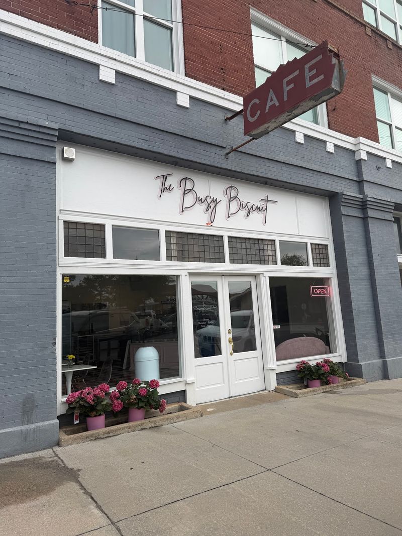 Planning Your Visit to The Busy Biscuit Planning Your Visit to The Busy Biscuit
