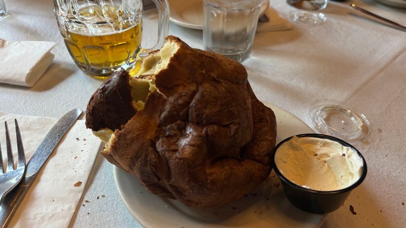 Popovers with Honey Butter - The Starter Everyone Talks About Popovers with Honey Butter - The Starter Everyone Talks About
