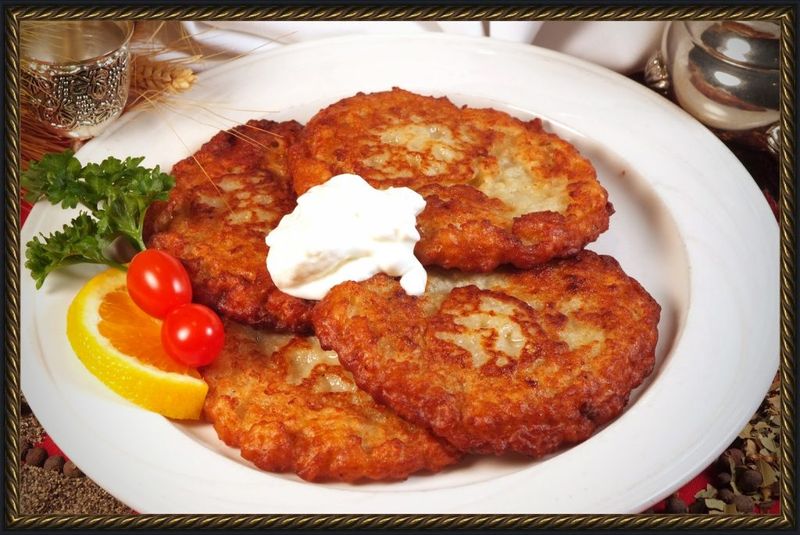 Potato Pancakes That Arrive Crispy and Loaded Potato Pancakes That Arrive Crispy and Loaded