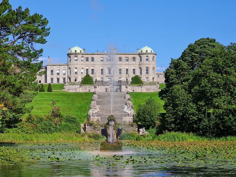 Powerscourt Gardens, Enniskerry, Ireland Powerscourt Gardens, Enniskerry, Ireland