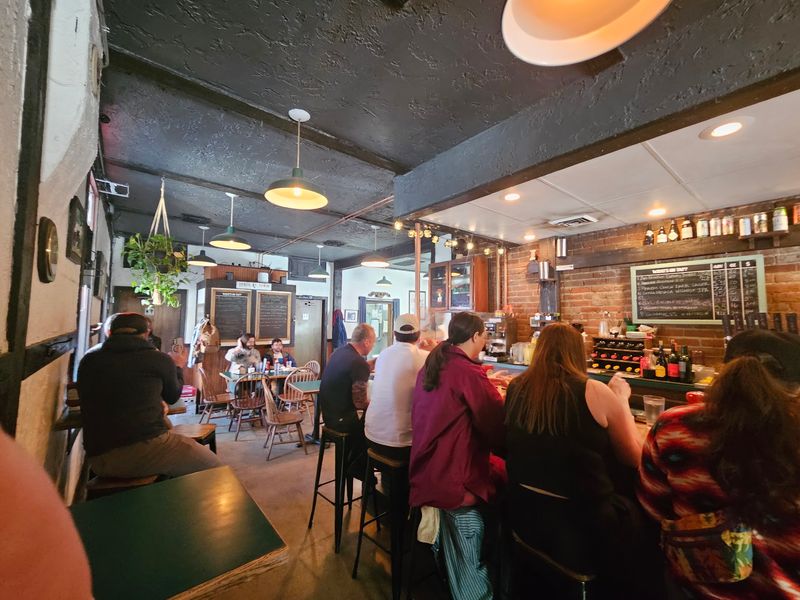 Practical Tips for Planning Your Visit to Bar Gernika
