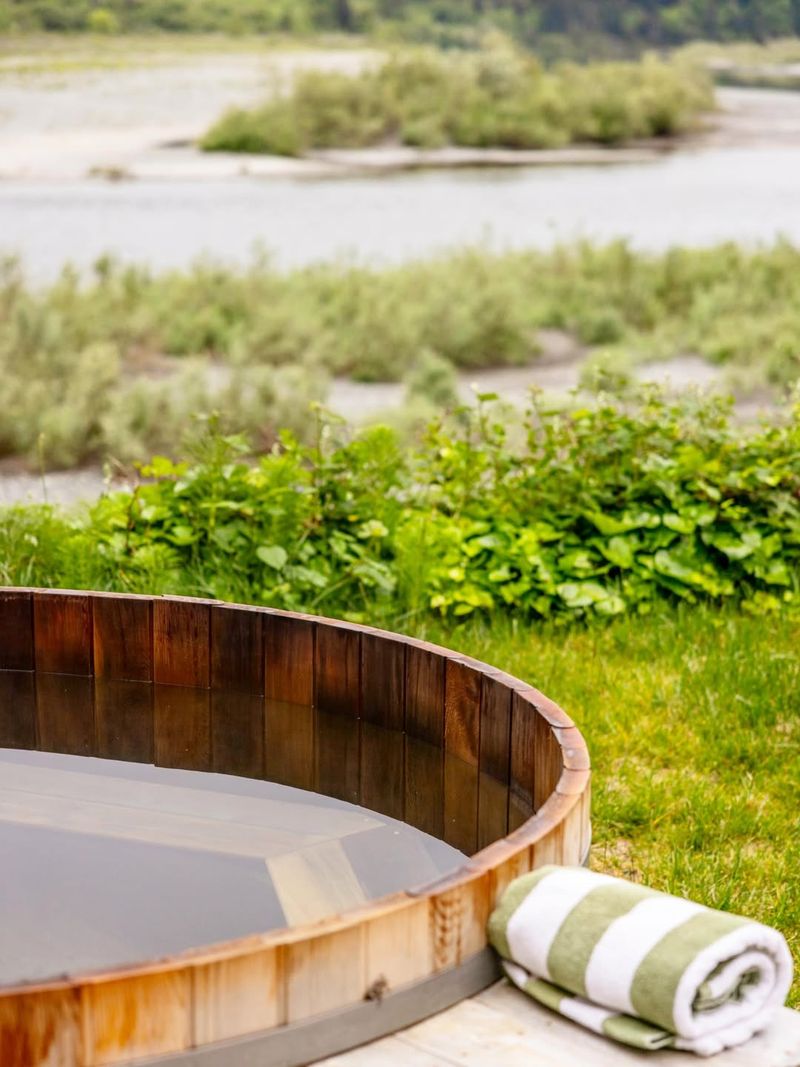 Private Soaking Tubs on Your Deck