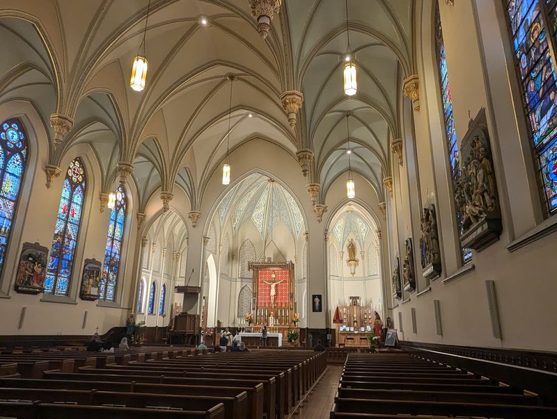 Quiet Moments and Weekday Visits