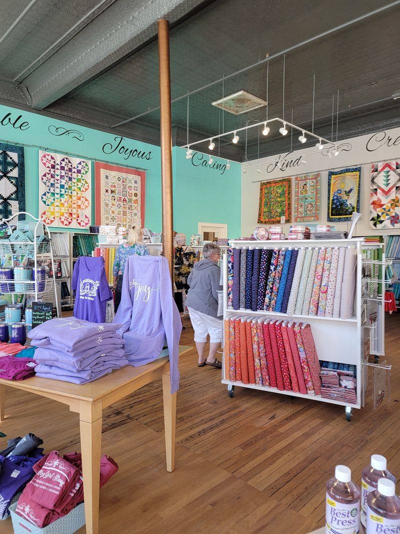 Quilting in the Valley - La Salle Quilting in the Valley - La Salle