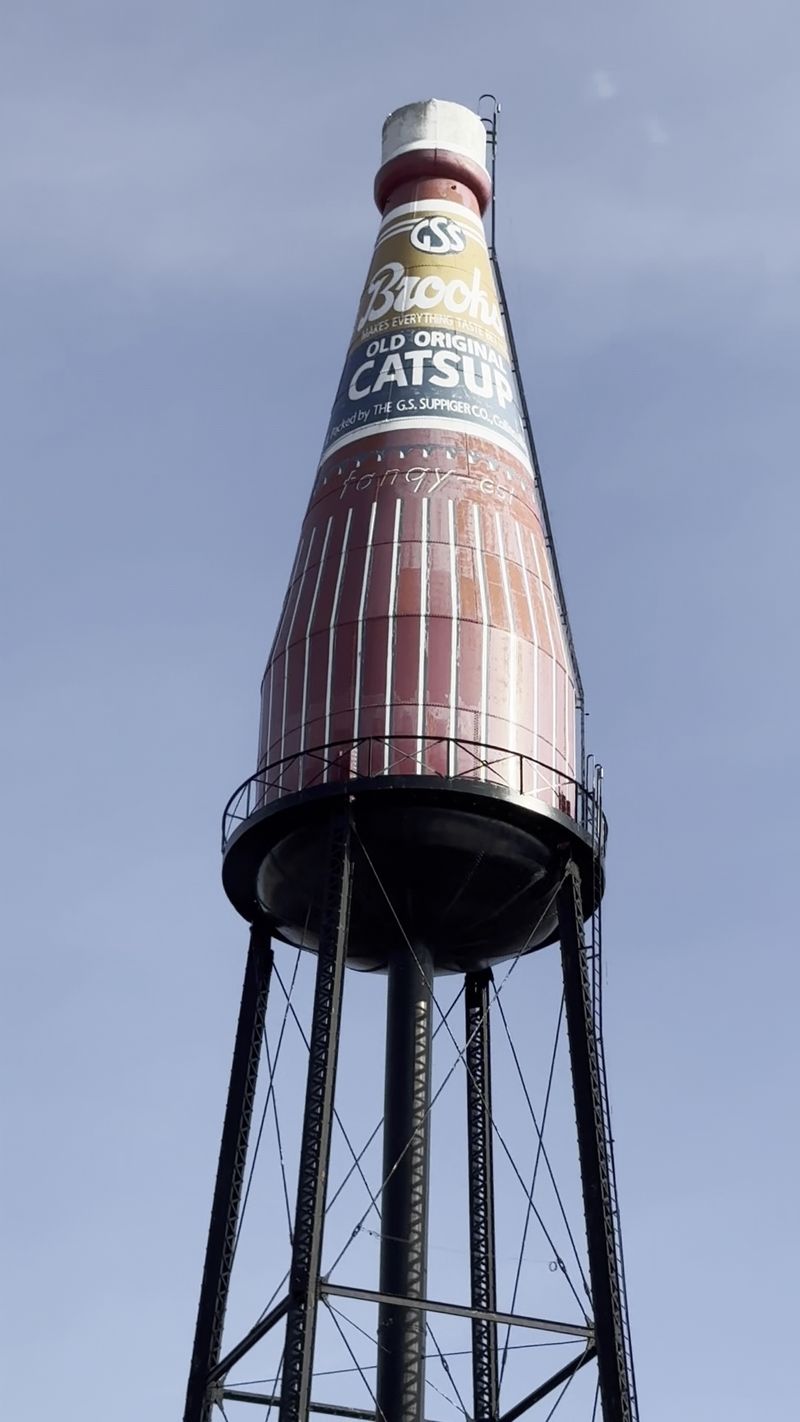 Quirky Americana at Its Finest Quirky Americana at Its Finest