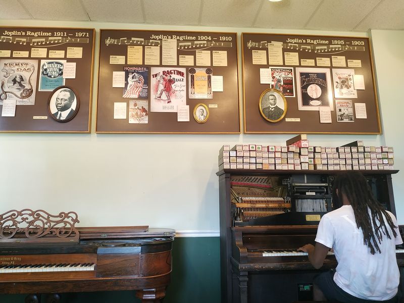 Ragtime Explained: Why This Genre Genuinely Mattered Ragtime Explained: Why This Genre Genuinely Mattered