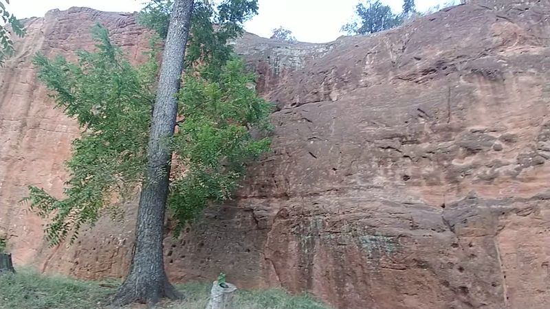 Rappelling and Climbing on Oklahoma's Most Accessible Sandstone Walls Rappelling and Climbing on Oklahoma's Most Accessible Sandstone Walls